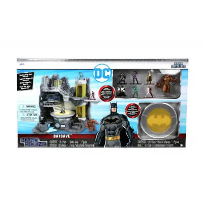JADA BATMAN PESTERA LUI BATMAN