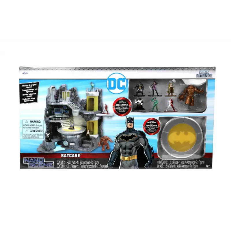 JADA BATMAN PESTERA LUI BATMAN