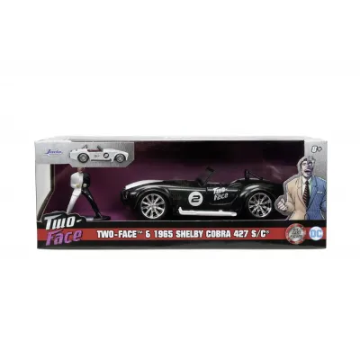 Set figurină + machetă auto Jada - DC Comics Harvey Two Face + SHELBY Cobra 427 [1:32]