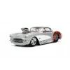 Set figurină + machetă auto Jada - DISNEY Bugs Bunny + 1957 CHEVROLET CORVETTE [1:24]