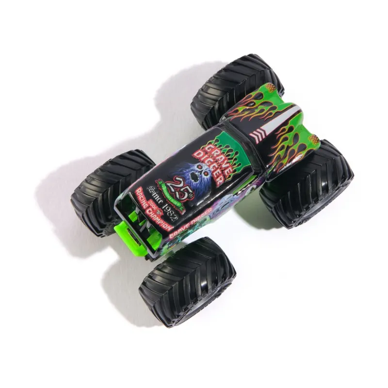 MONSTER JAM MAȘINUȚĂ METALICĂ GRAVE DIGGER SCARA 1 LA 64