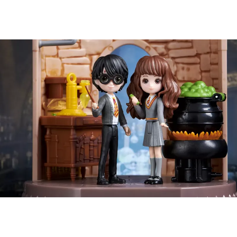 HARRY POTTER WIZARDING WORLD MAGICAL SALA DE CLASA MINIS POTIUNI HARRY POTTER