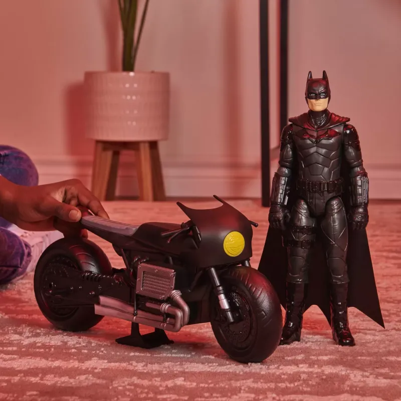 BATMAN FILM MOTOCICLETĂ LUI BATMAN ȘI FIGURINĂ BATMAN 30CM