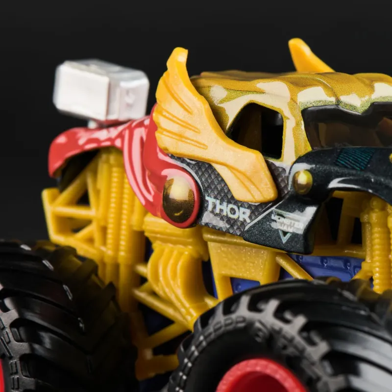 MONSTER JAM MARVEL CAMION GIGANT THOR SCARA 1 LA 64