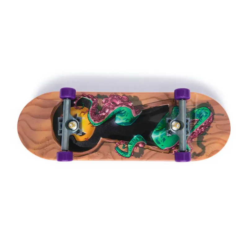 TECH DECH SK8 CREW PACHET PLACA ȘI FIGURINĂ 9.6CM SAPCA GRI