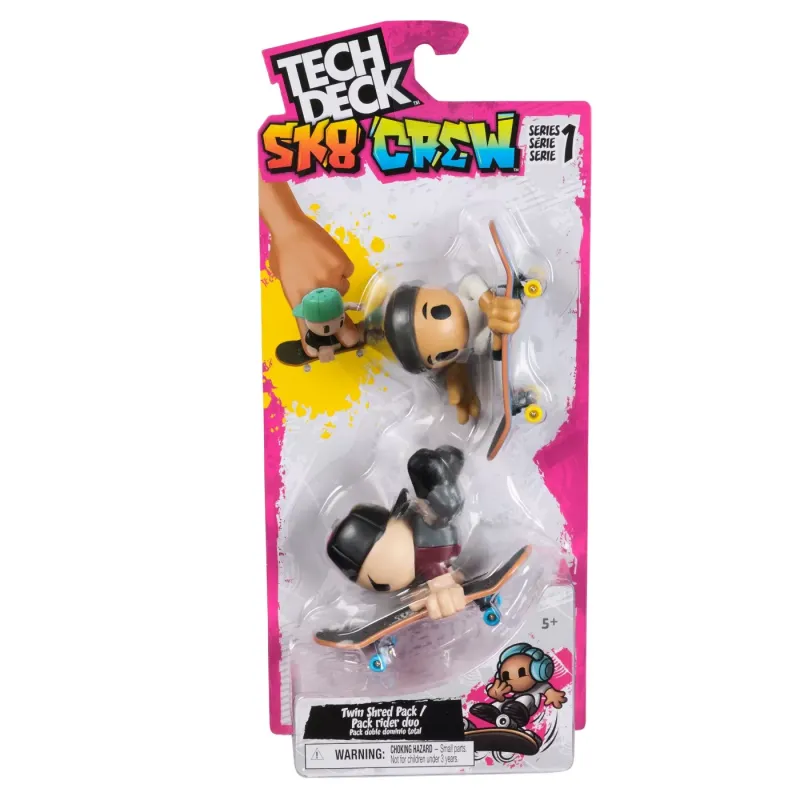 TECH DECH SK8 CREW PACHET 2 SETURI PLACA ȘI FIGURINĂ 9.6CM SAPCA NEAGRA ȘI CASCA NEAGRA
