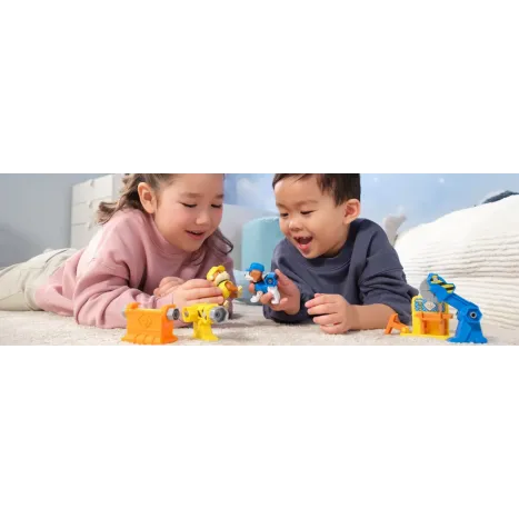 PATRULA CĂȚELUSILOR RUBBLE ȘI ECHIPA CU UNELTE DE PUTERE IN MISIUNE