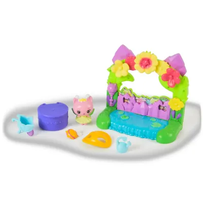 GABBYS DOLLHOUSE FILMUL SET BALCONUL GRADINA FERMECATA ȘI FIGURINĂ KITTY CU ACCESORII