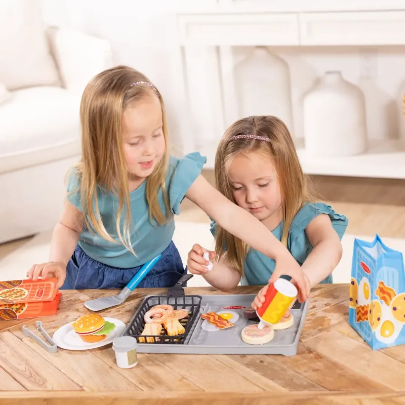 MELISSA AND DOUG SET DE JOACĂ GRATAR CU SCHIMBAREA CULORII WATER WOW