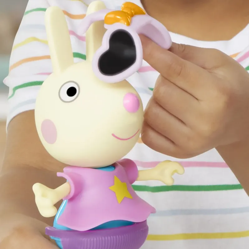 PEPPA PIG SET FIGURINĂ ȘI ACCESORII VESTIMENTARE IEPURAȘUL REBECCA 15CM