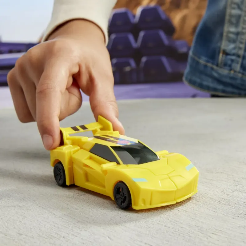 TRANSFORMERS EARTHSPARK FIGURINĂ BUMBLEBEE 1 STEP SMASH TO CHANGE