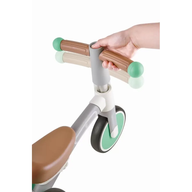 HAPE - Bicicletă de echilibru (cu 3 roti)