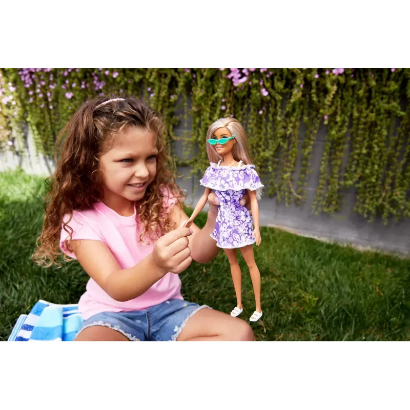 BARBIE TRAVEL PAPUSABARBIE ANIVERSARE 50 DE ANI MALIBU BLONDA