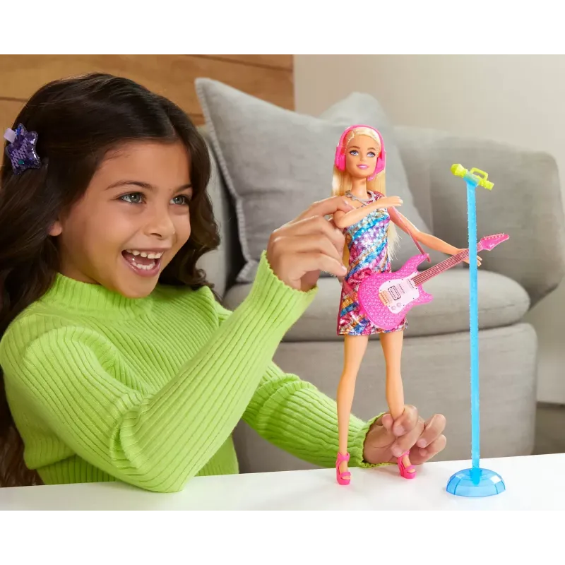 BARBIE PAPUSA BARBIE VEDETA MALIBU
