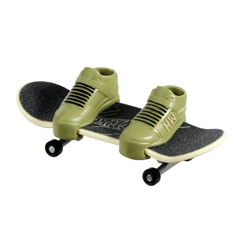 HOT WHEELS SET PLACA ȘI PANTOFI DE SKATE
