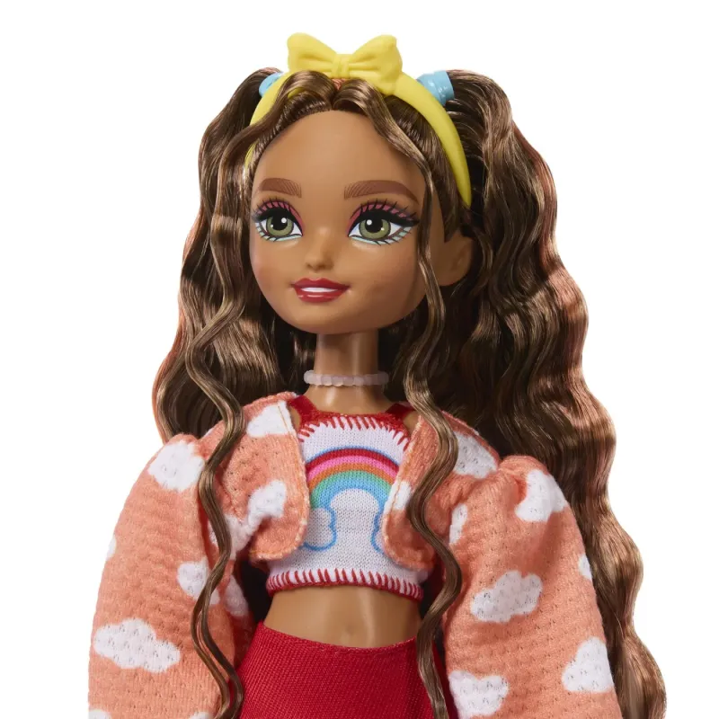 BARBIE DREAM BESTIES PAPUSA TERESA CU ROLE