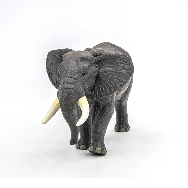 PAPO FIGURINĂ ELEFANTUL AFRICAN