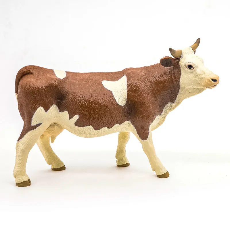 PAPO FIGURINĂ VACA SIMMENTAL