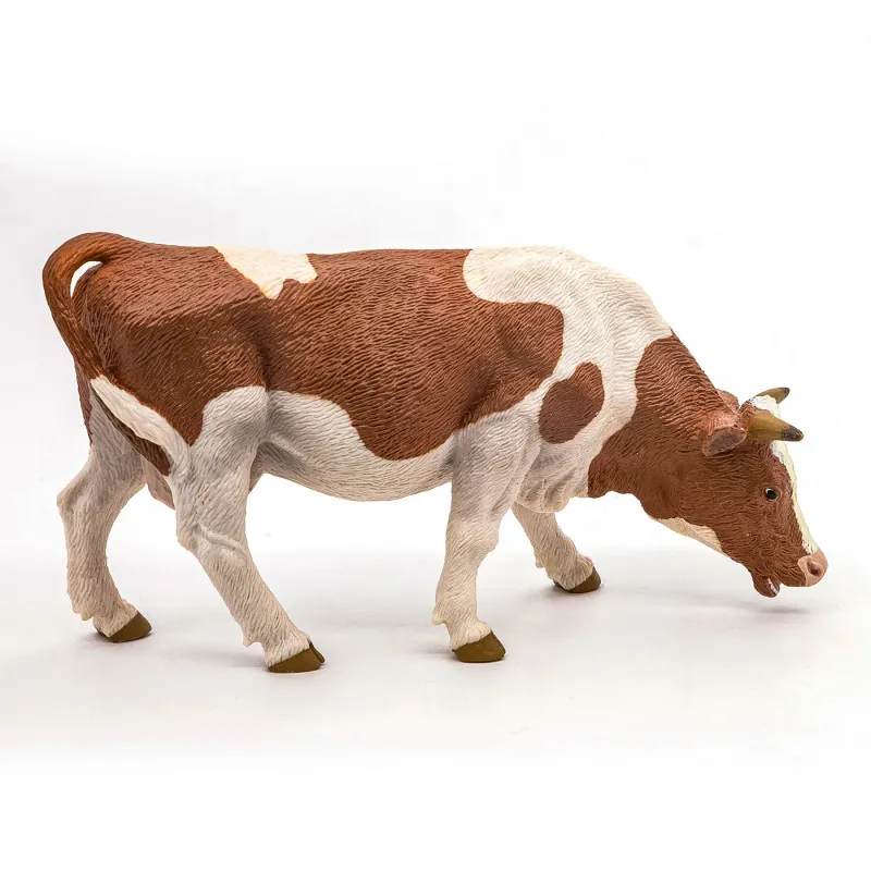 PAPO FIGURINĂ VACA SIMMENTAL PASCAND