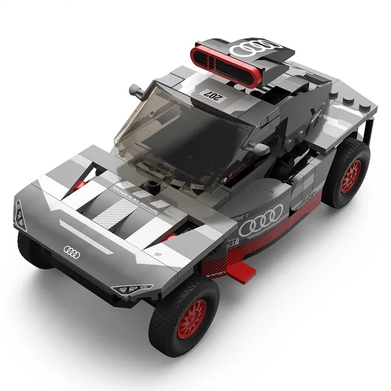 MAȘINUȚĂ CONSTRUIBILA AUDI RS Q E TRON SCARA 1 LA 30