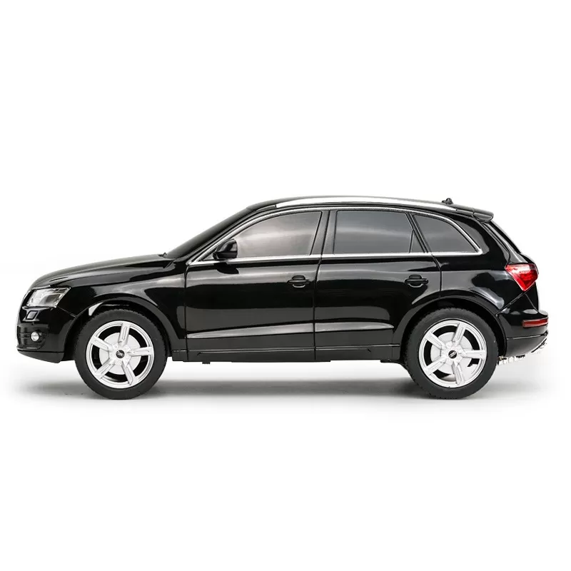 MAȘINĂ CU TELECOMANDĂ AUDI Q5 NEGRU CU SCARA 1 LA 24