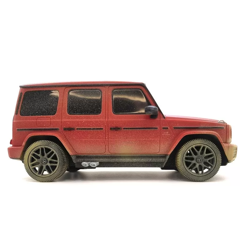 MAȘINĂ CU TELECOMANDĂ MERCEDES-BENZ G63 AMG MUDDY CU SCARA 1 LA 24