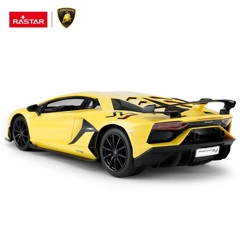 MAȘINĂ CU TELECOMANDĂ LAMORGHINI AVENTADOR SVJ GALBEN SCARA 1 LA 14