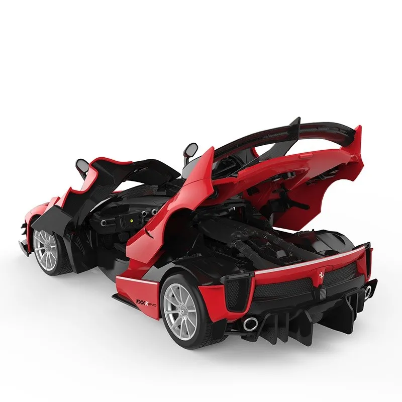 MAȘINUȚĂ CONSTRUIBILA CU TELECOMANDĂ FERRARI FXXK EVO SCARA 1 LA 18