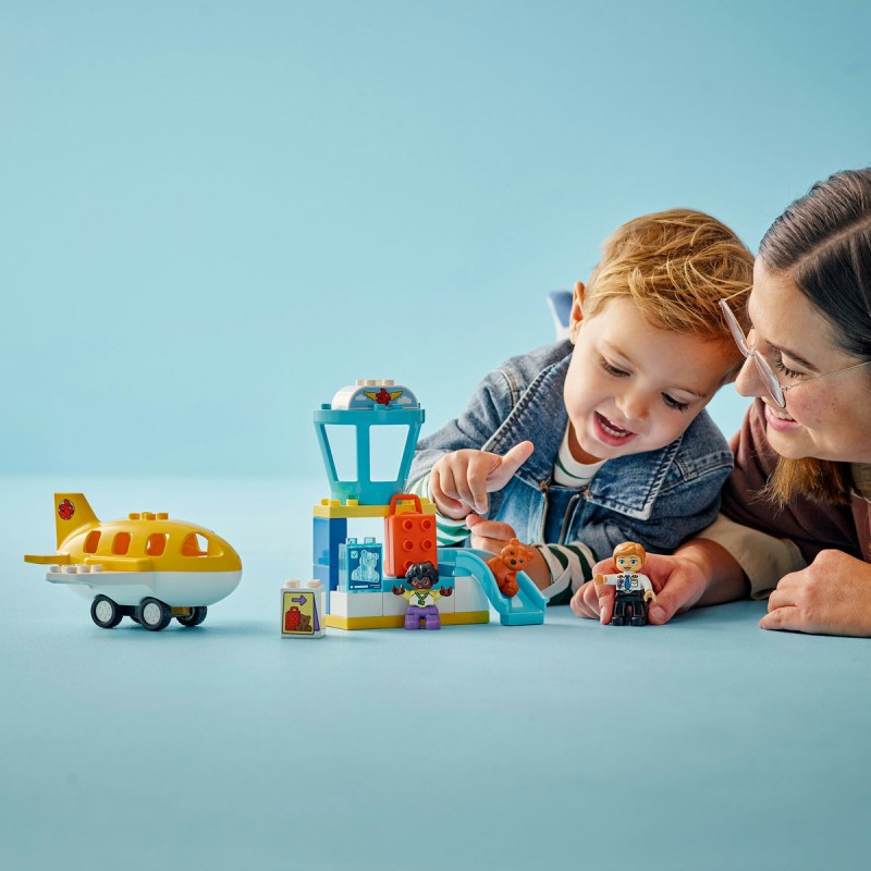 LEGO DUPLO - Prima oara la aeroport - 10443