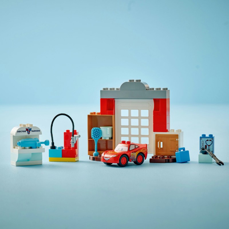 LEGO DUPLO - Vizita lui McQueen la garajul lui Doc - 10456