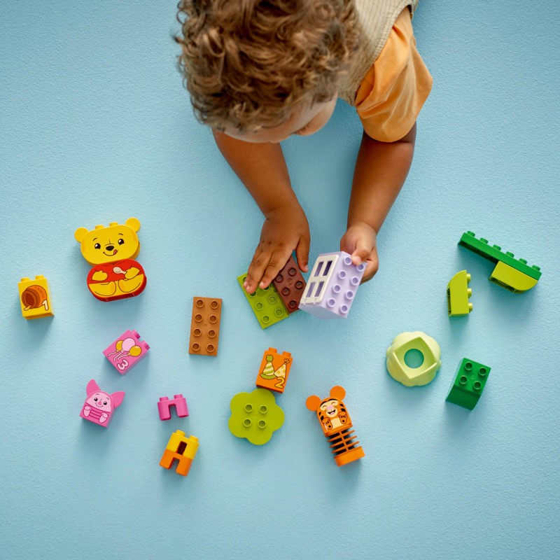 LEGO DUPLO - Petrecerea de ziua de nastere a lui Winnie de Plus - 10457