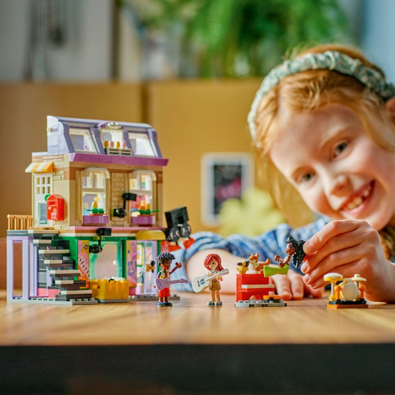 LEGO Friends - Magazin de muzica si apartament - 42653