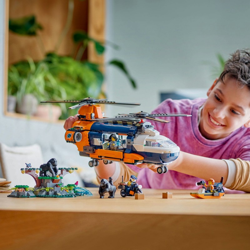 LEGO City - Elicopterul unui explorator al junglei la tabara de baza - 60437