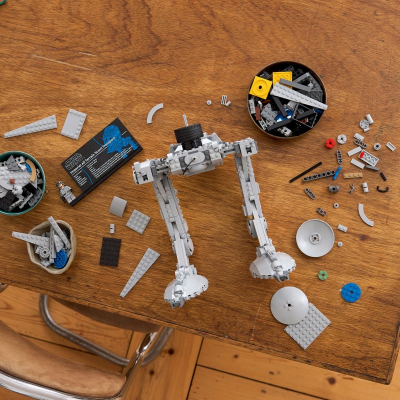 LEGO Star Wars - Robotul biped AT-ST - 75417