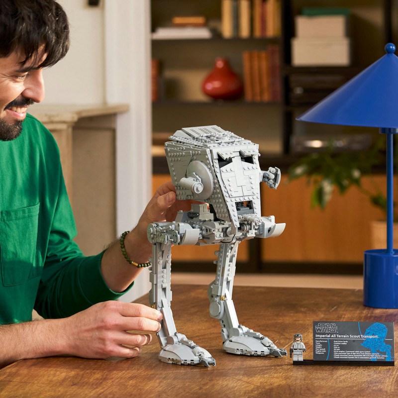 LEGO Star Wars - Robotul biped AT-ST - 75417