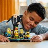 LEGO Minions - Gru si minionii din caramizi - 75582