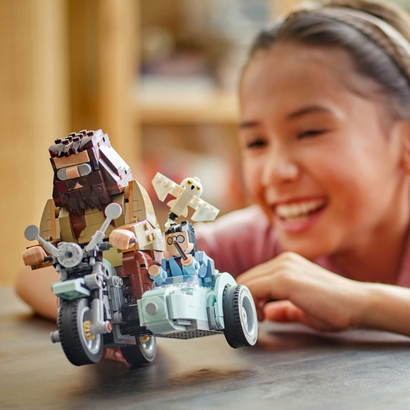 LEGO Harry Potter - Hagrid™ si Harry pe motocicleta - 76443